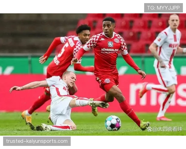 美因茨保级压力下客场取分,针对性防守限制药厂进攻空间